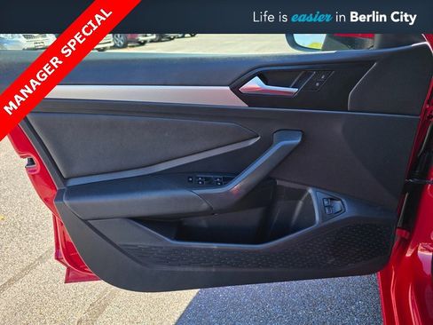 Used 2021 Volkswagen Jetta S image 22