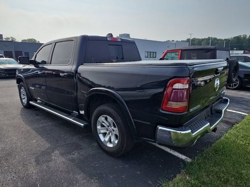 Used 2019 RAM 1500 Laramie AWD/4WD image 8