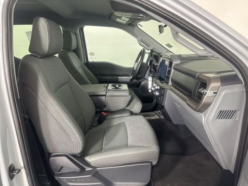 Used 2025 Ford F150 XLT w/ Equipment Group 301A Standard image 13