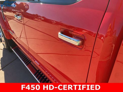 Used 2019 Ford F450 XLT w/ XLT Premium Package image 16