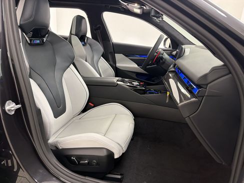 New 2027 BMW M5 Touring w/ M Driver's Package AWD/4WD image 27