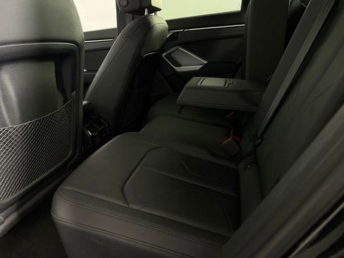 Used 2023 Audi Q3 2.0T Premium image 25