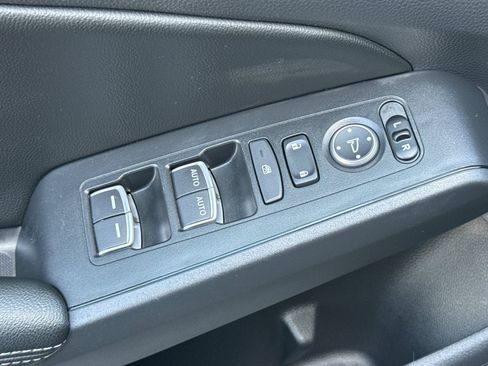 Used 2022 Honda Civic EX-L image 14