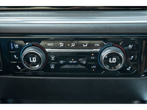 Used 2024 Chevrolet Silverado 3500 High Country w/ High Country Premium Package AWD/4WD image 26
