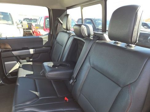 Used 2022 Ford F150 Lariat w/ Equipment Group 502A High image 41