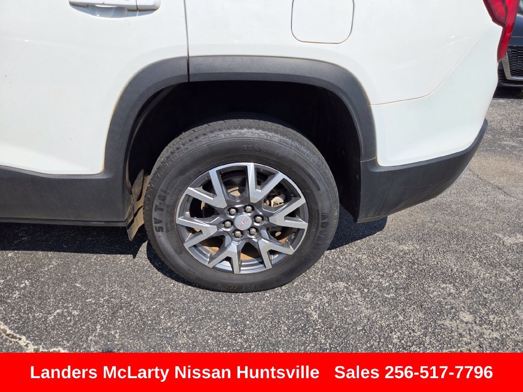 Used 2023 GMC Acadia SLT FWD image 12