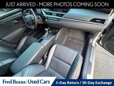 Used 2021 Lexus ES 350 w/ Premium Package image 17