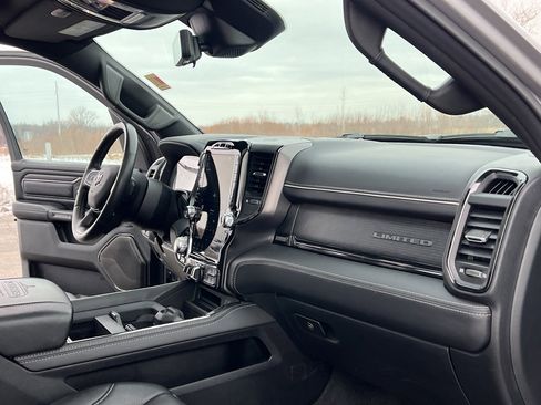 Used 2024 RAM 1500 Limited image 34