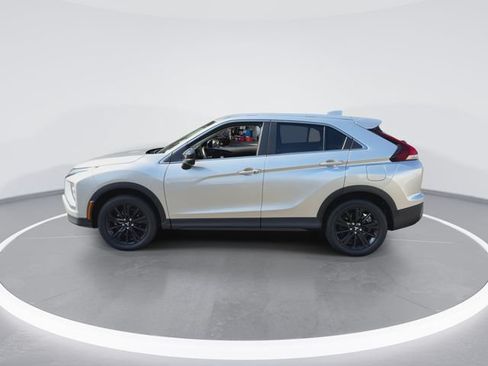 Used 2024 Mitsubishi Eclipse Cross LE AWD/4WD image 5