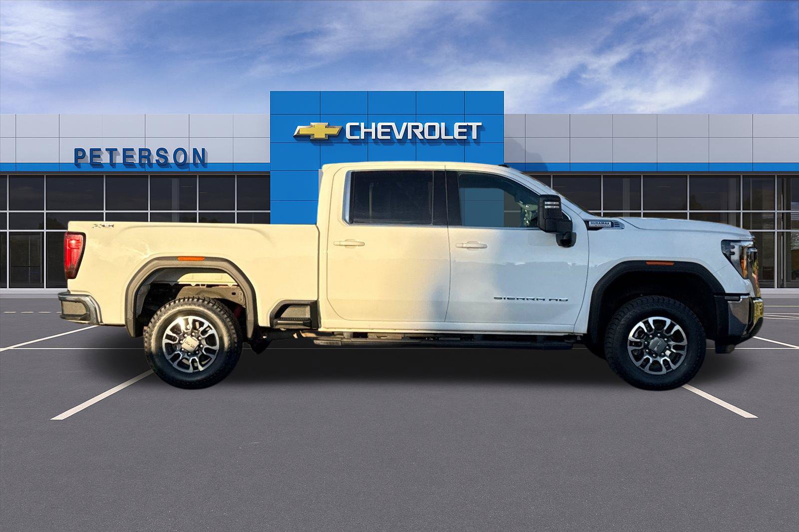 Certified 2024 GMC Sierra 3500 SLE w/ Preferred Package AWD/4WD image 3