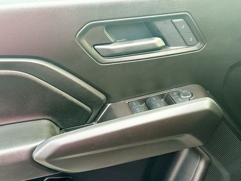 Used 2026 Chevrolet Colorado W/T w/ WT Convenience Package II image 21