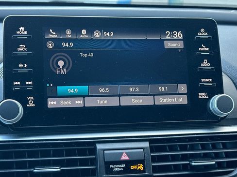 Used 2018 Honda Accord Sport image 21