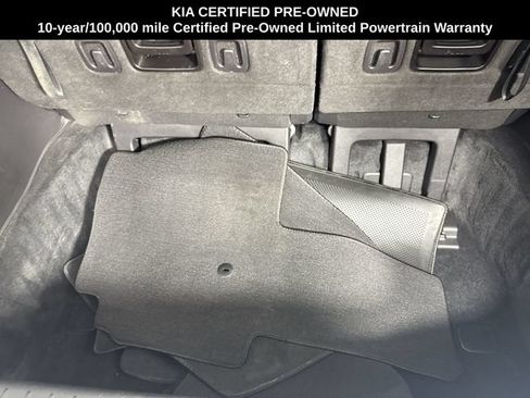 Certified 2025 Kia Carnival SX Prestige FWD image 33