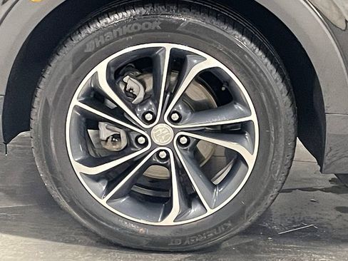 Used 2023 Buick Encore GX Select image 17