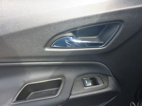 Used 2023 Chevrolet Equinox RS w/ RS Leather Package image 33