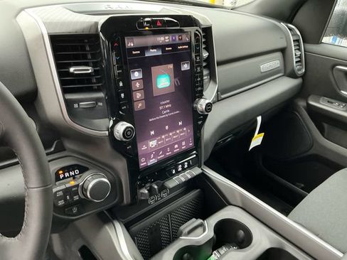 New 2026 RAM 1500 Big Horn AWD/4WD image 29