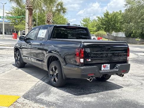 New 2026 Honda Ridgeline Black Edition image 8