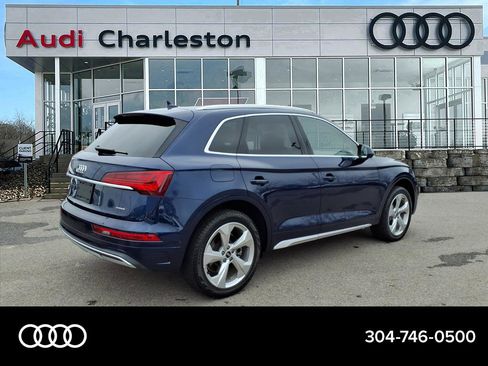 Certified 2021 Audi Q5 Prestige image 3