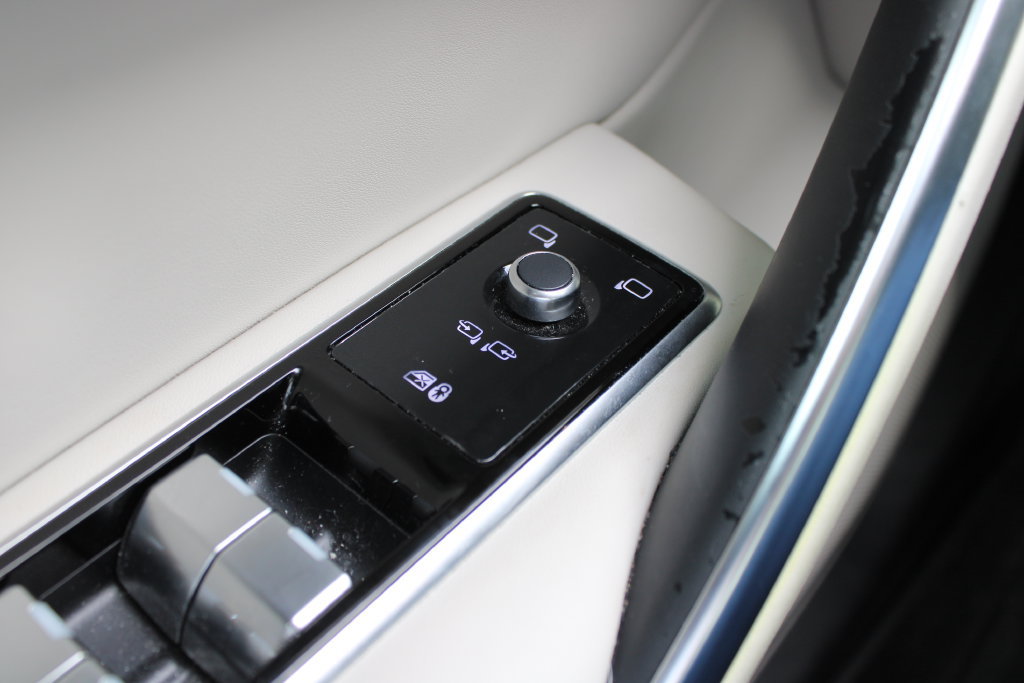 Used 2021 Jaguar F-PACE S AWD/4WD image 22