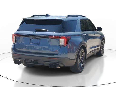 Used 2025 Ford Explorer ST w/ Sun And Sound Package AWD/4WD image 6