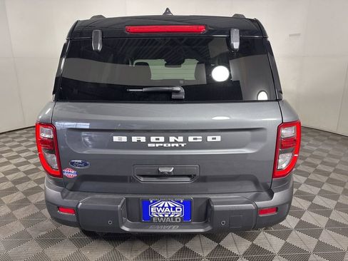 New 2025 Ford Bronco Sport Outer Banks w/ Outer Banks Tech Package+ AWD/4WD image 8