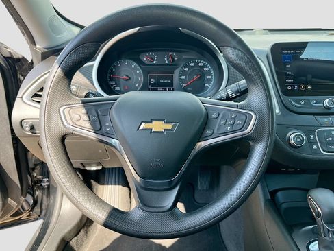 Used 2024 Chevrolet Malibu LS FWD image 11