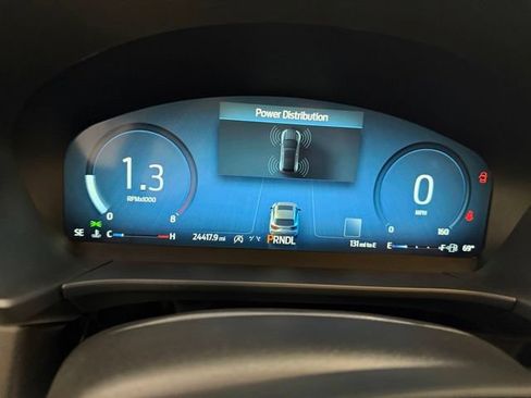 Used 2025 Ford Escape Platinum AWD/4WD image 19