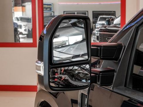 Used 2022 Ford F350 Lariat w/ Lariat Value Package image 40