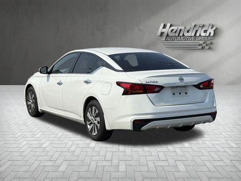 Used 2022 Nissan Altima 2.5 S FWD image 7
