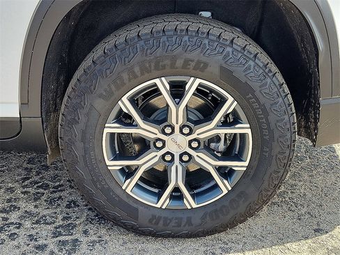 New 2025 GMC Acadia AT4 w/ LPO, Floor Liner Package image 8