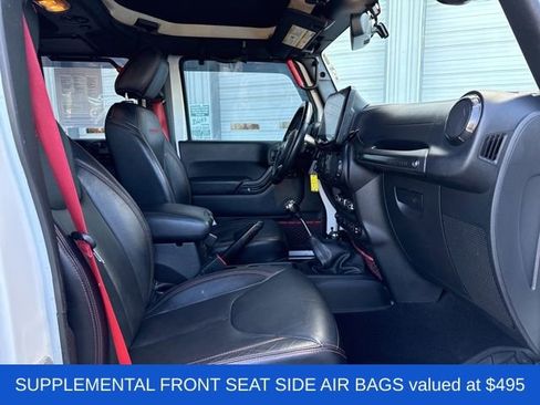 Used 2017 Jeep Wrangler Unlimited Rubicon image 11