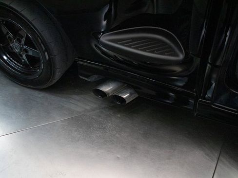 Used 2002 Ford F150 Lightning image 17