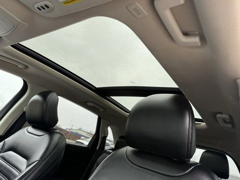 Used 2019 Ford Edge SEL w/ Equipment Group 201A image 14