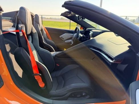 Used 2023 Chevrolet Corvette Stingray Preferred Conv w/ Battery Protection Package RWD image 10
