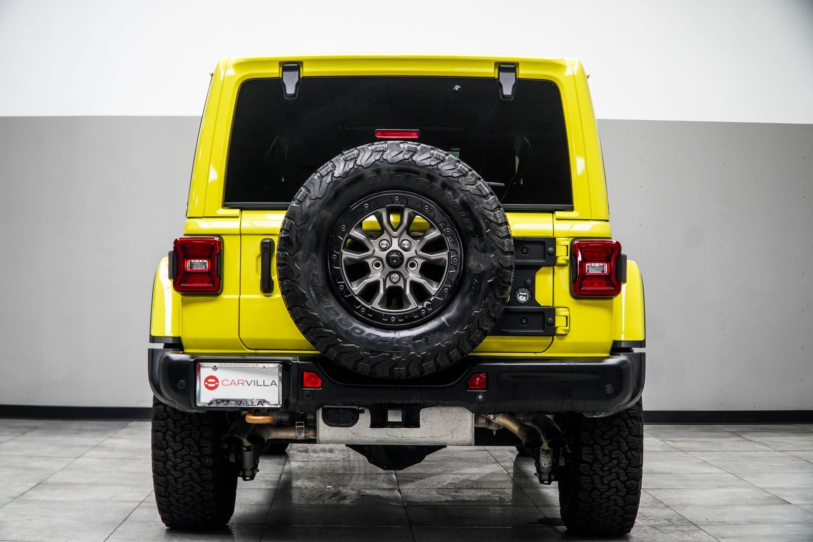 Used 2023 Jeep Wrangler Unlimited Rubicon 392 w/ Trailer Tow Package AWD/4WD image 12