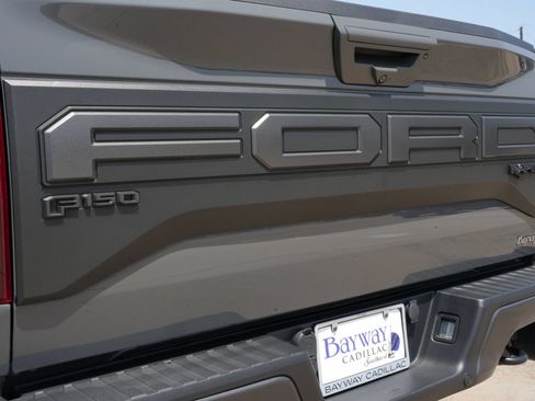 Used 2020 Ford F150 Raptor w/ Equipment Group 802A Luxury AWD/4WD image 22