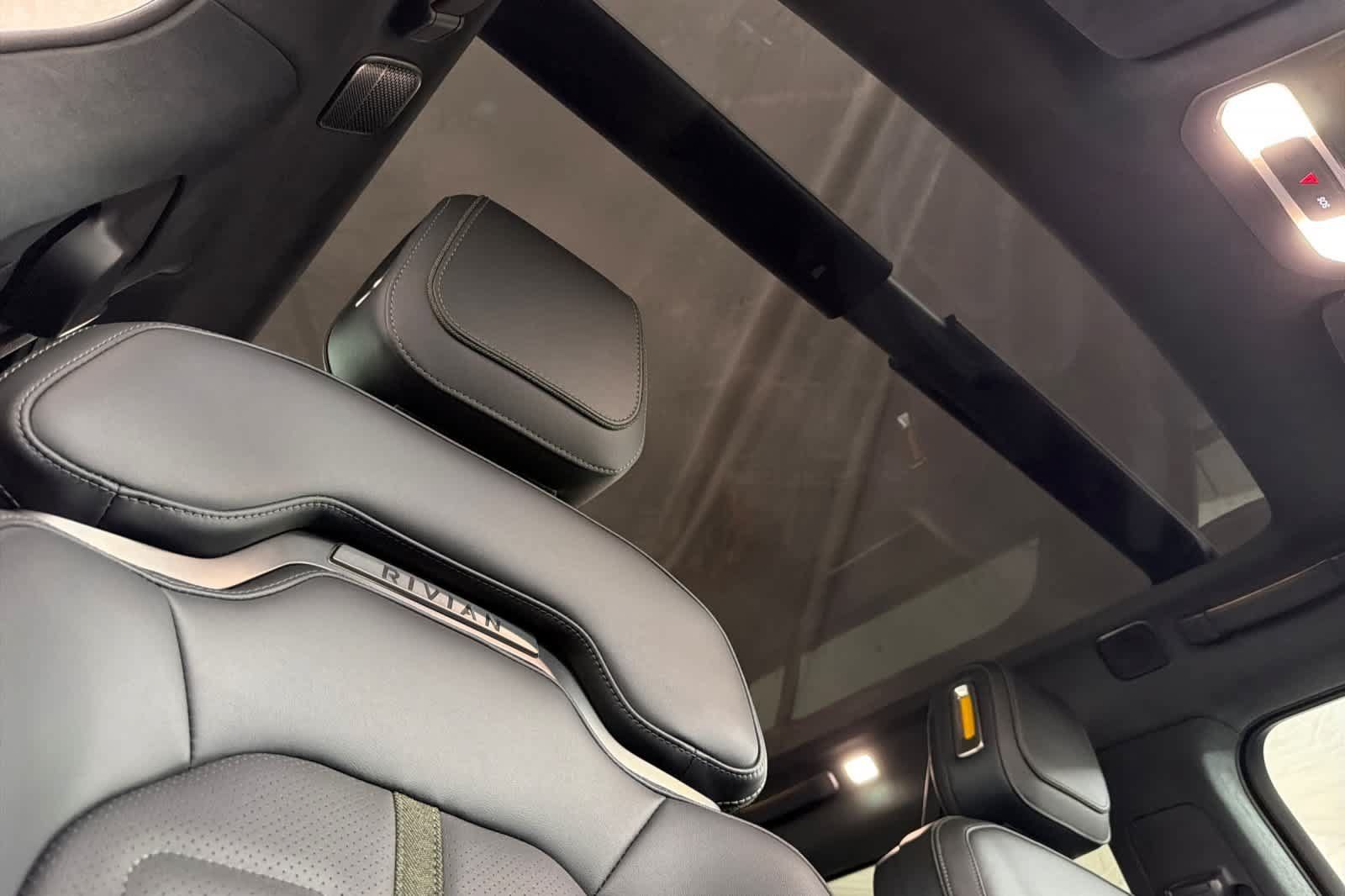 Used 2023 Rivian R1S Adventure Quad AWD/4WD image 17