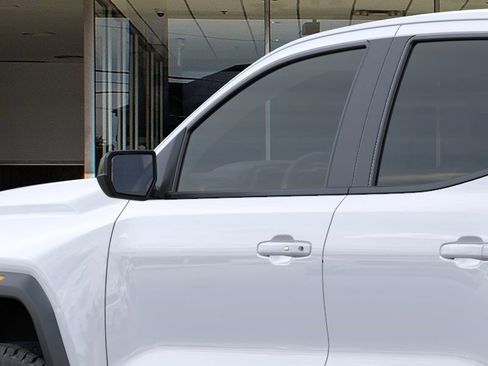 New 2026 GMC Canyon AT4 AWD/4WD image 12