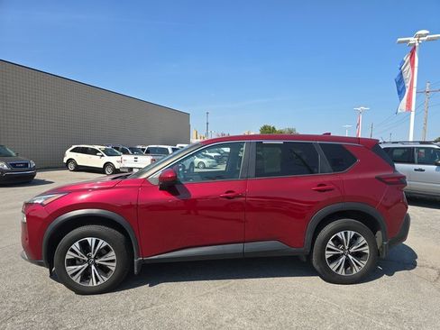 Used 2023 Nissan Rogue SV image 8