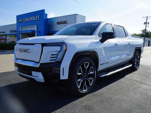 New 2025 GMC Sierra EV Denali image 1