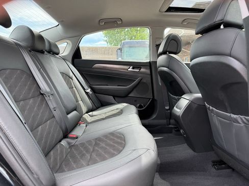 Used 2017 Hyundai Sonata Sport w/ Value Edition Package 02 FWD image 17