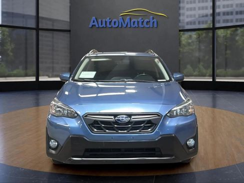 Used 2022 Subaru Crosstrek 2.0i Premium image 2