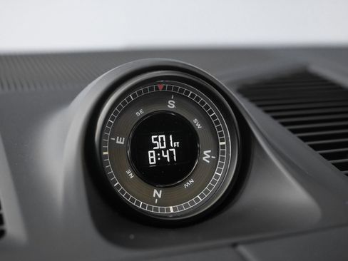 New 2025 Porsche Cayenne Turbo image 51