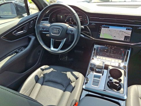 Used 2023 Audi Q7 3.0T Premium Plus w/ Premium Plus Package AWD/4WD image 15
