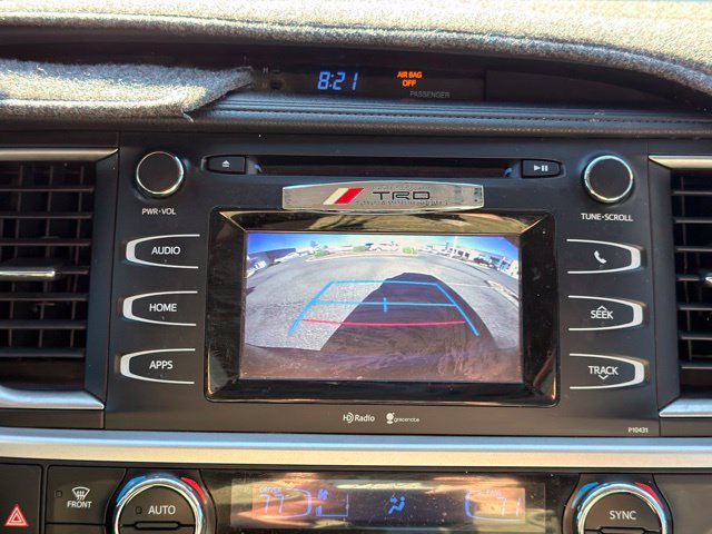Used 2015 Toyota Highlander Plus AWD/4WD image 21