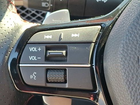 Certified 2025 Acura ADX A-Spec image 22