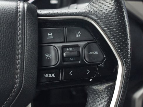 Used 2022 Toyota Tundra SR5 image 10