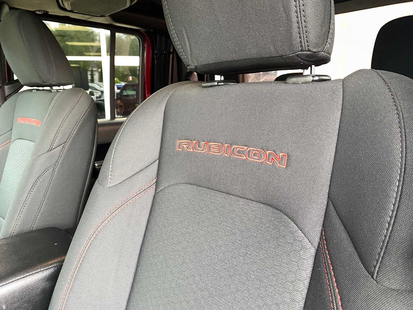 Used 2021 Jeep Gladiator Rubicon w/ Trailer Tow Package AWD/4WD image 29