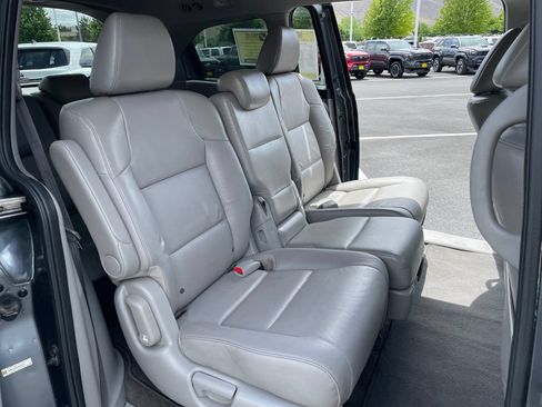 Used 2013 Honda Odyssey EX-L image 18