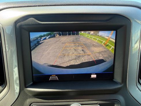 Used 2022 Chevrolet Silverado 2500 W/T w/ WT Fleet Convenience Package AWD/4WD image 17